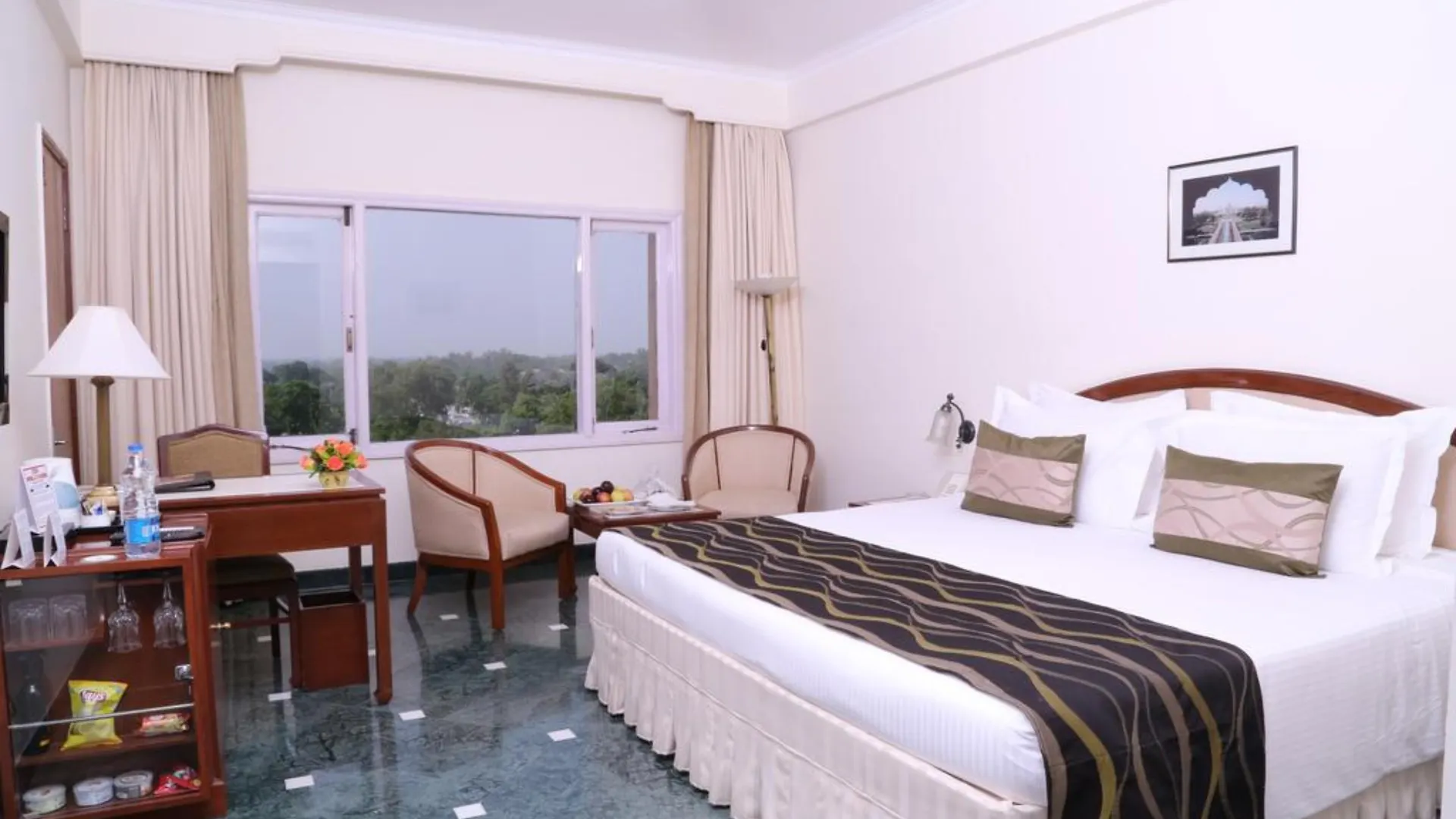 Hotel Clarks Shiraz Agra