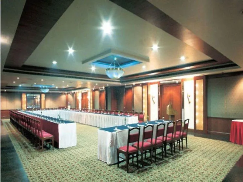 Hotel Clarks Shiraz Agra  Agra (Uttar Pradesh)